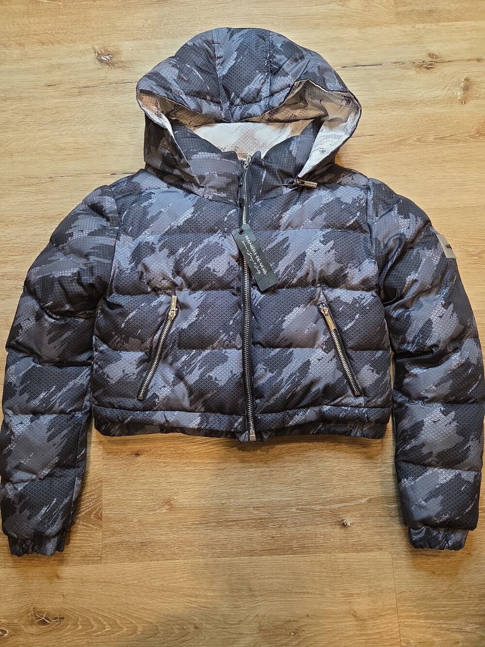 Maniere De Voir Size 4 Reversible Black White Hooded Puffer Jacket Women's